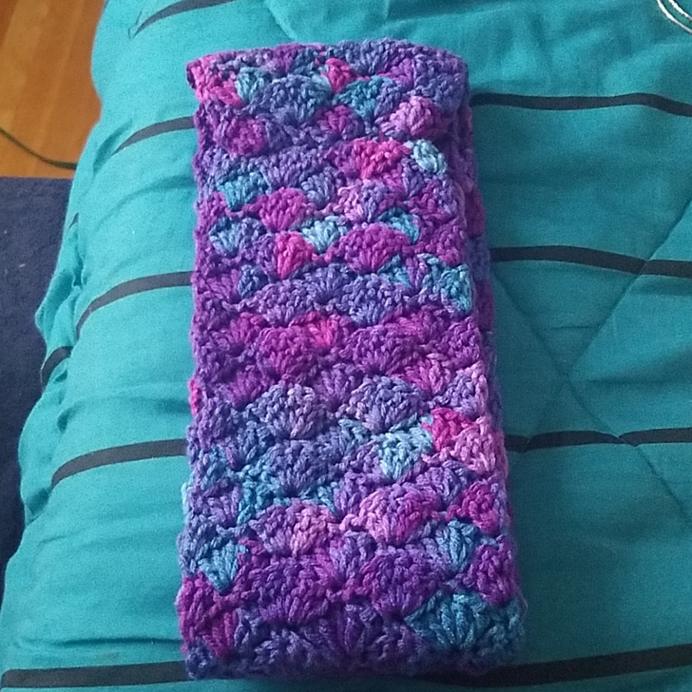 Infinity scarf